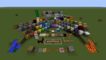 Plastic Texture Pack 16x gameplay Minecraft texture pack screenshot 3